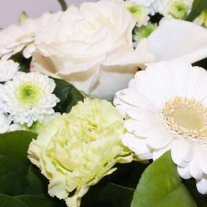 Page_Catalogue_Produits_Produits Bouquets_L'Incontournable_tons blancs_6a.DSC_0303